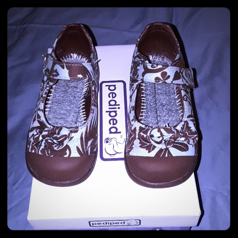 Toddler shoes